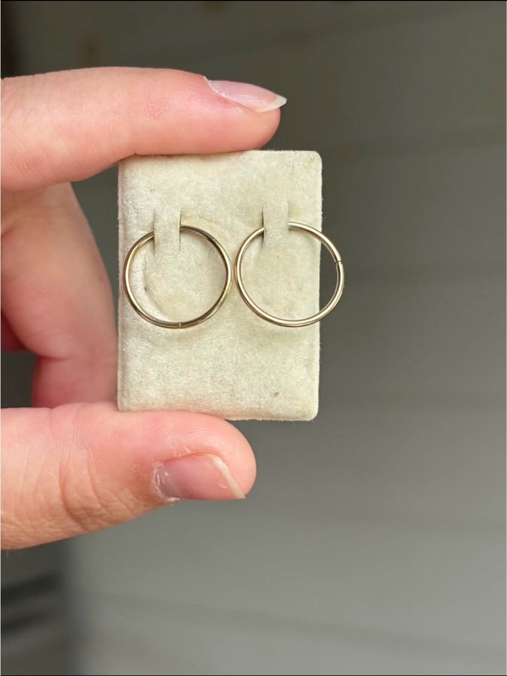 10k gold sleeper hoops